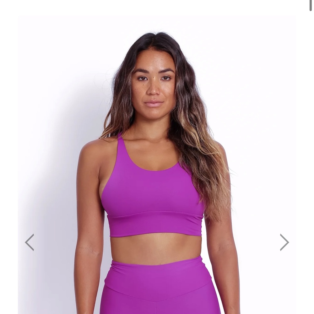 Skatie Vacay Sports Bra